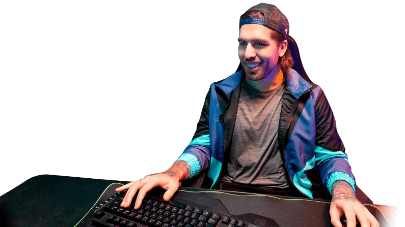 Foto Rakin Jogando Valorant